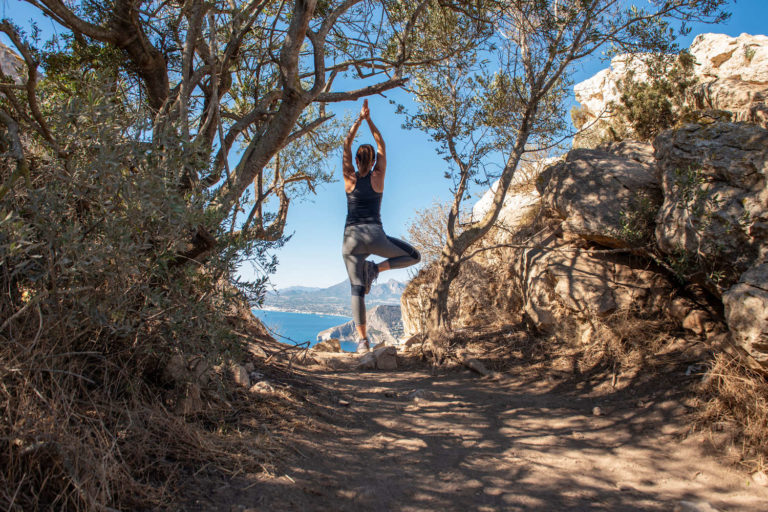 Vrksasana la posture de l'arbre