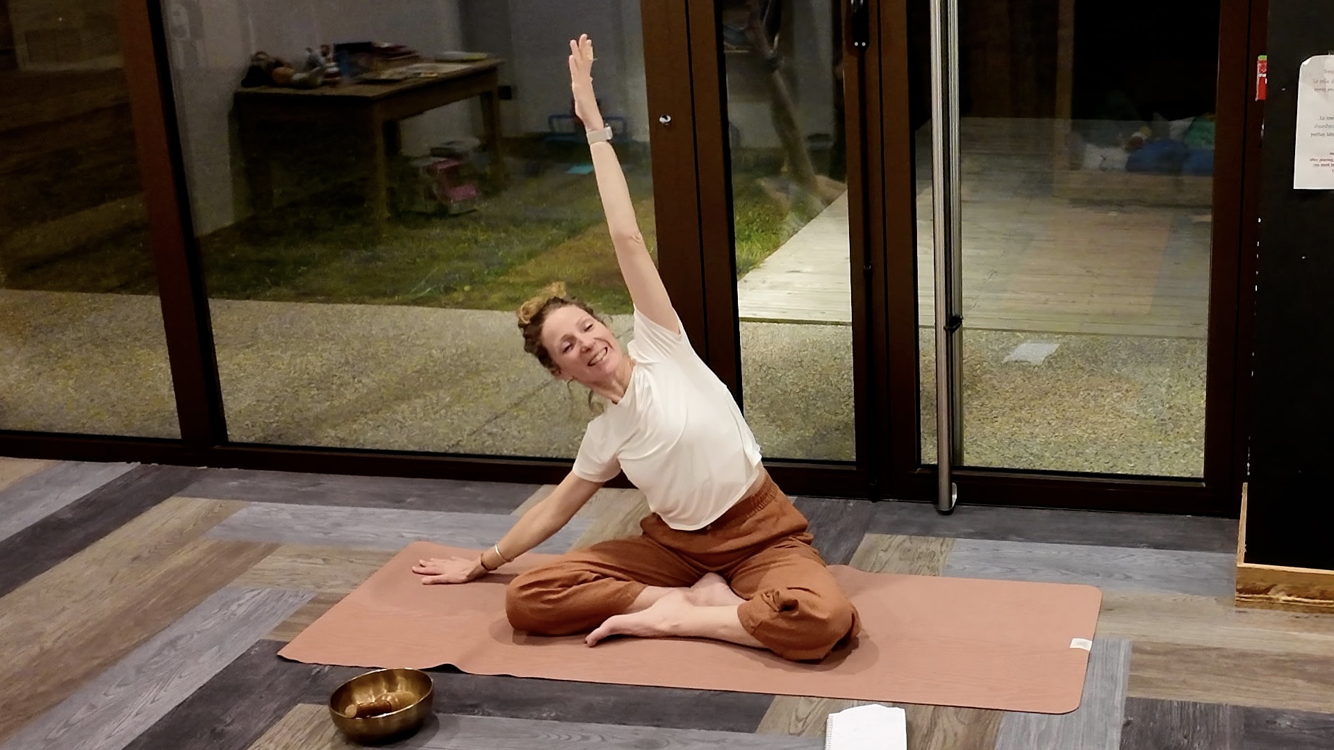 Cours collectif aux Roches du Mont Blanc : un yog'after-ski pour récupérer !